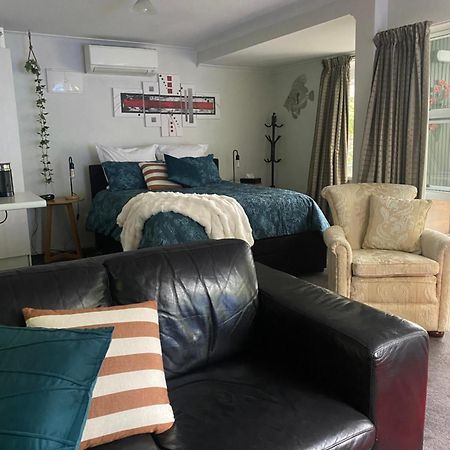 Hideaway - A Couples Retreat Vila Akaroa Exterior foto