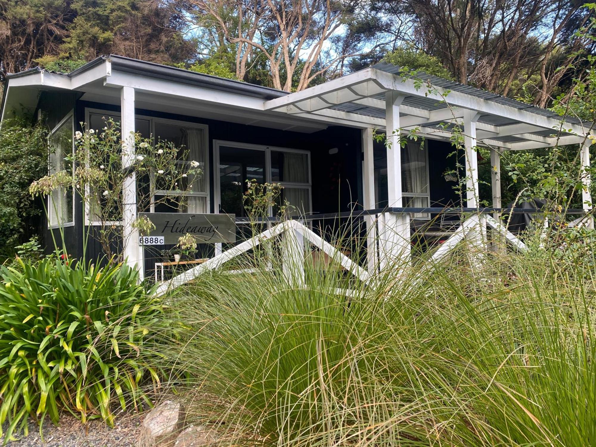 Hideaway - A Couples Retreat Vila Akaroa Exterior foto